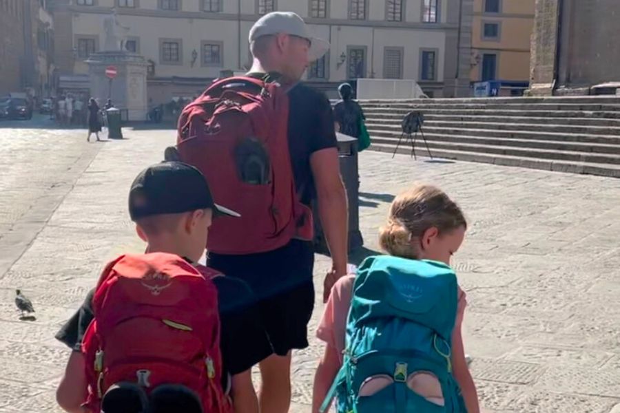 10 Reasons to Switch to Carry on Backpacks