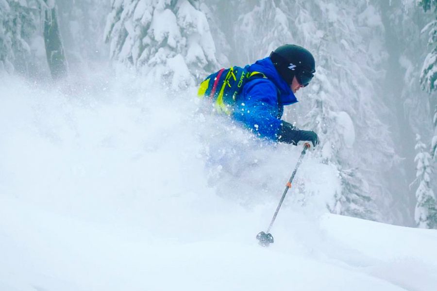 Cat Skiing in British Columbia: The Ultimate Guide